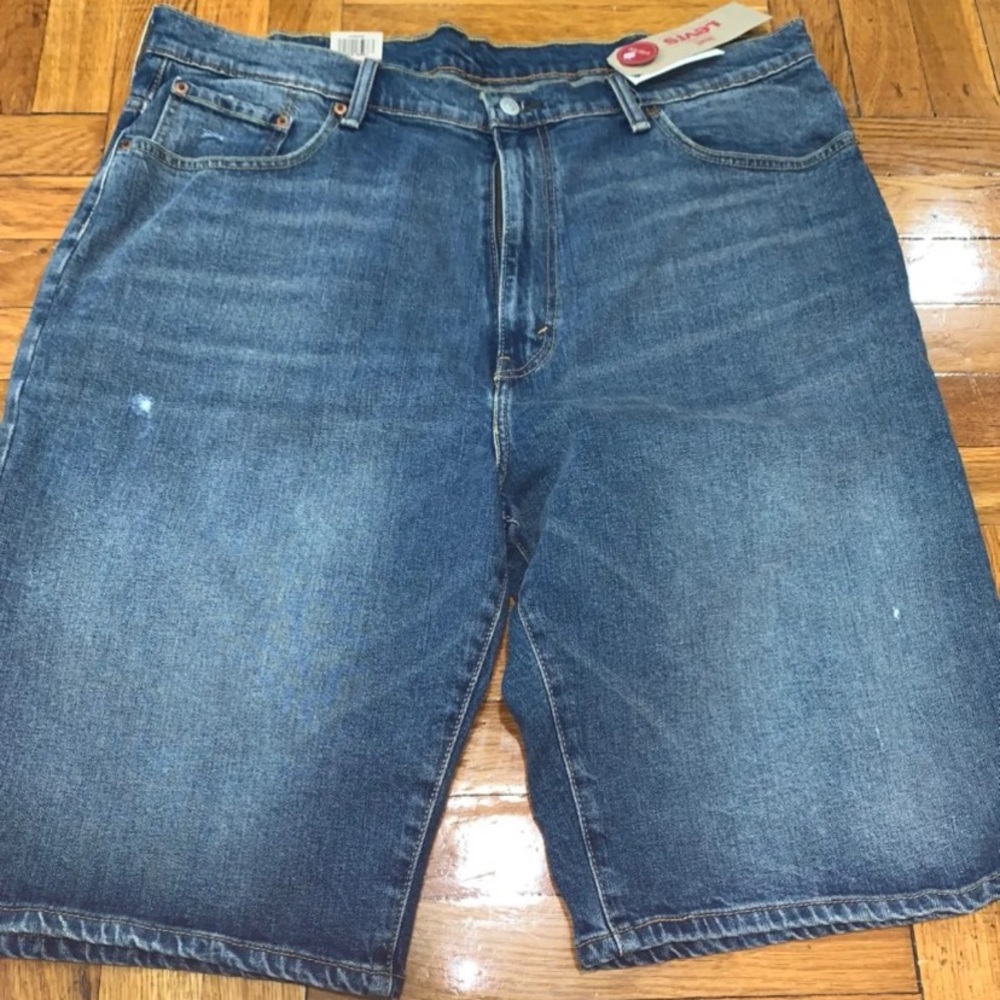 Levi’s shorts
